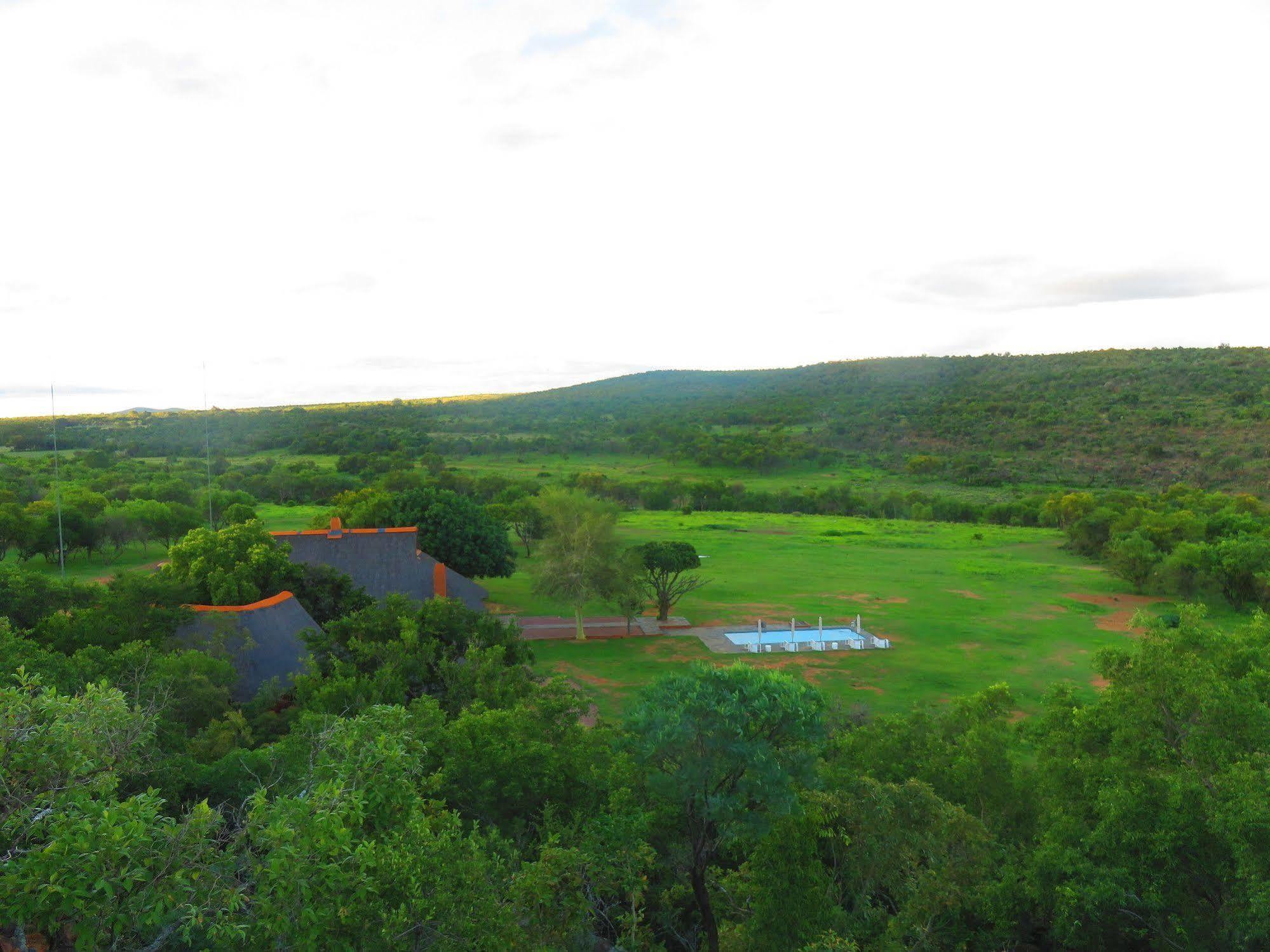 Zebras Crossing Private Game Lodge Modimolle Exterior photo